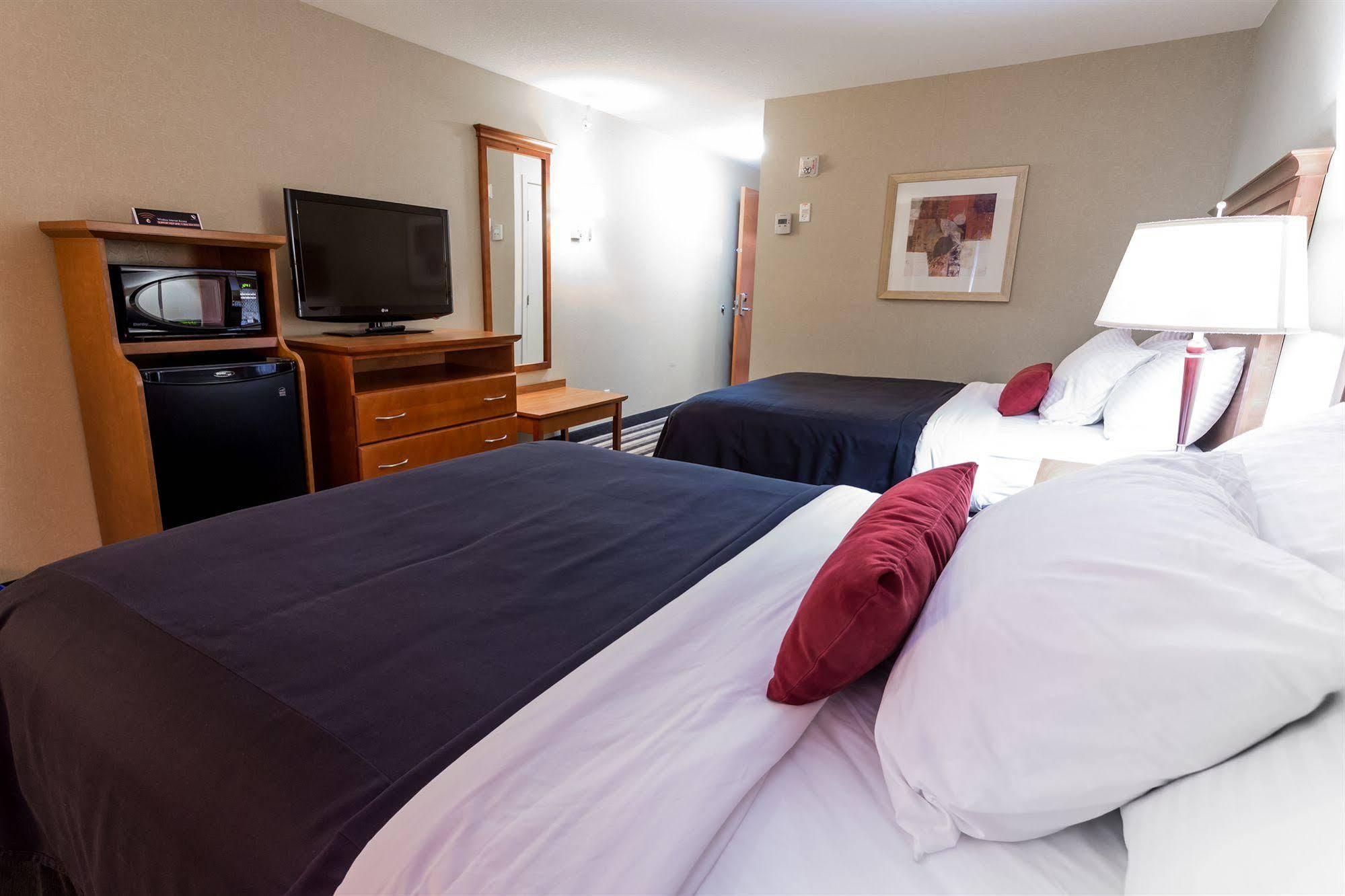 Days Inn & Suites By Wyndham Edmonton Airport Leduc Eksteriør bilde