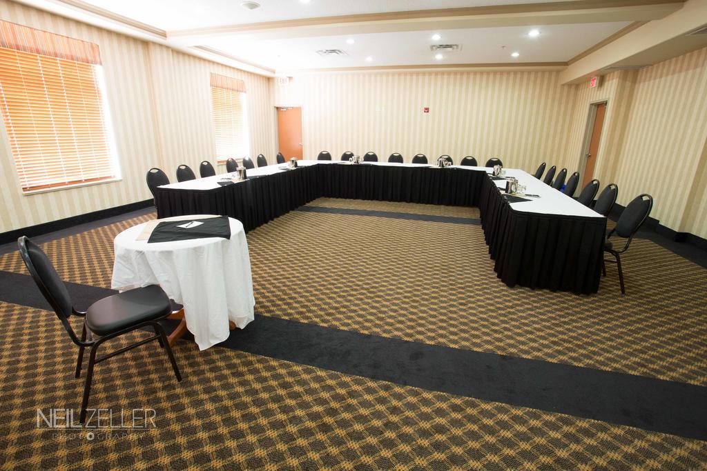 Days Inn & Suites By Wyndham Edmonton Airport Leduc Eksteriør bilde
